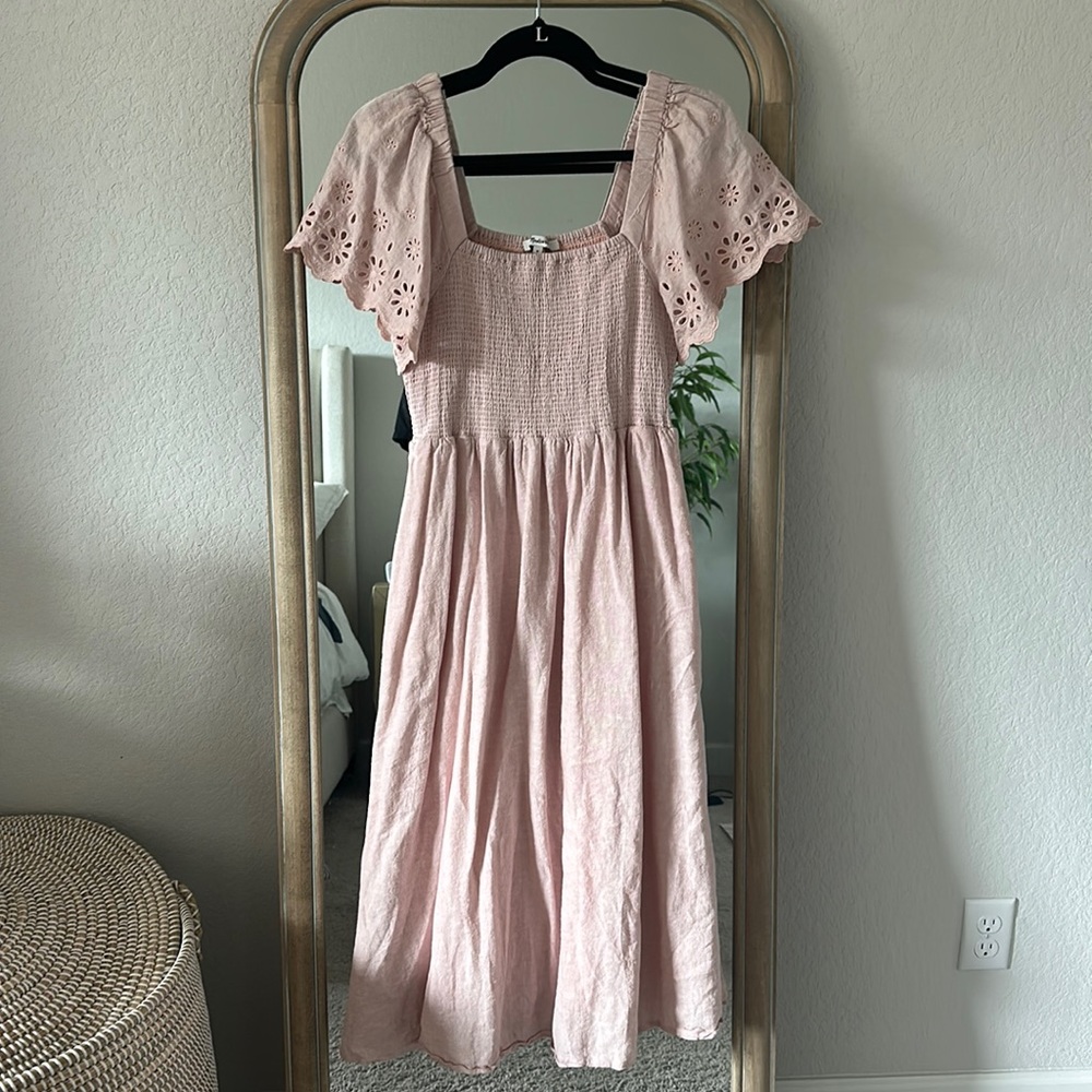 Madewell Pink Linen-Blend Eyelet-Sleeve Smocked Midi Dress